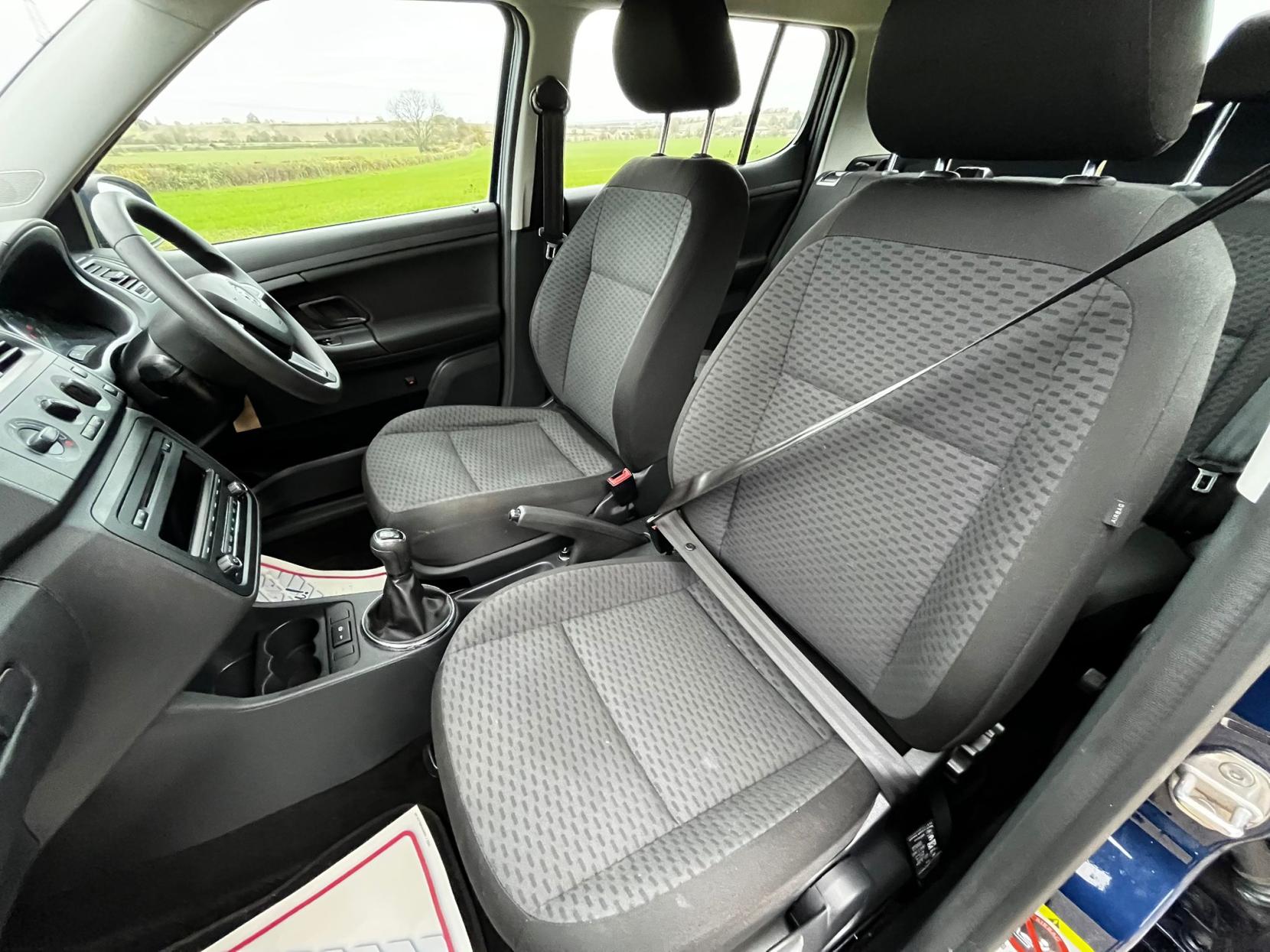 Skoda Fabia 1.2 TSI SE Hatchback 5dr Petrol Manual Euro 5 (86 ps)