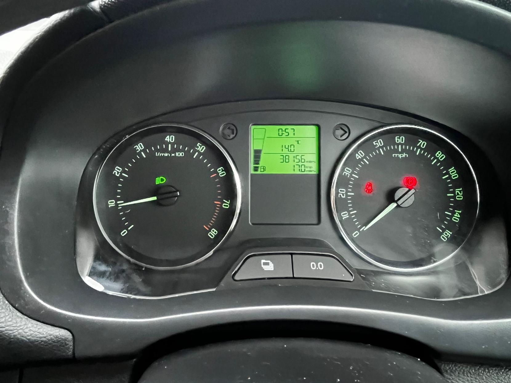 Skoda Fabia 1.2 TSI SE Hatchback 5dr Petrol Manual Euro 5 (86 ps)