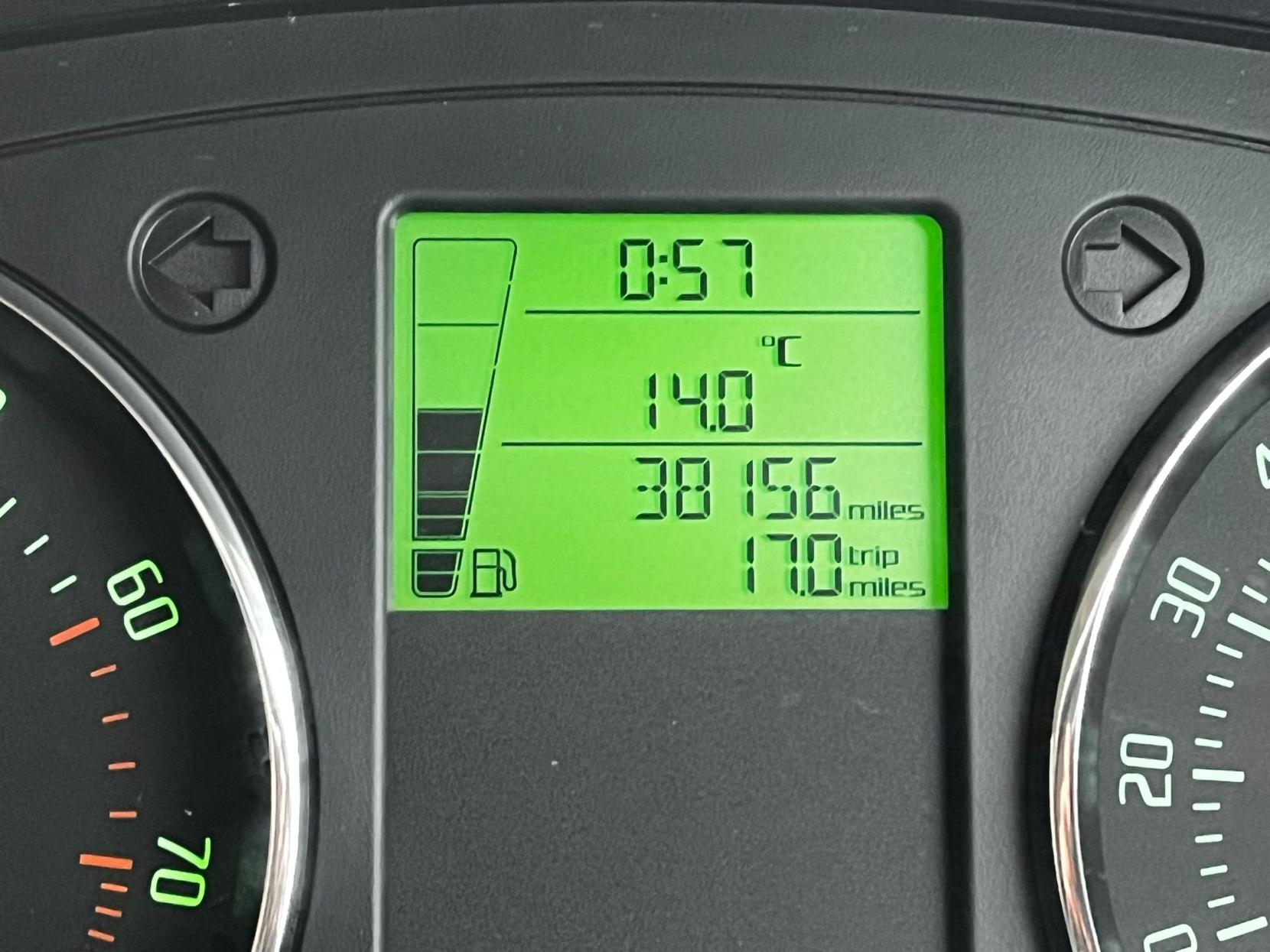 Skoda Fabia 1.2 TSI SE Hatchback 5dr Petrol Manual Euro 5 (86 ps)