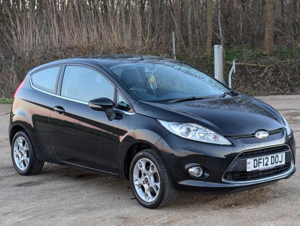 Ford Fiesta 1.25 Zetec Hatchback 3dr Petrol Manual (129 g/km, 81 bhp)