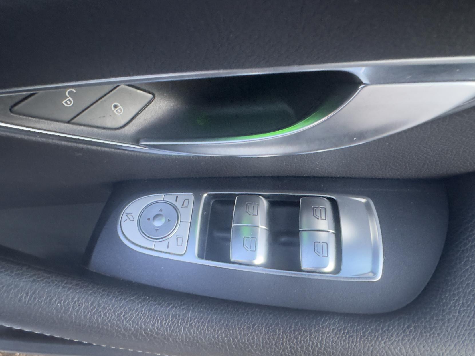 Mercedes-Benz E Class 2.0 E220d AMG Line Coupe 2dr Diesel G-Tronic+ Euro 6 (s/s) (194 ps)