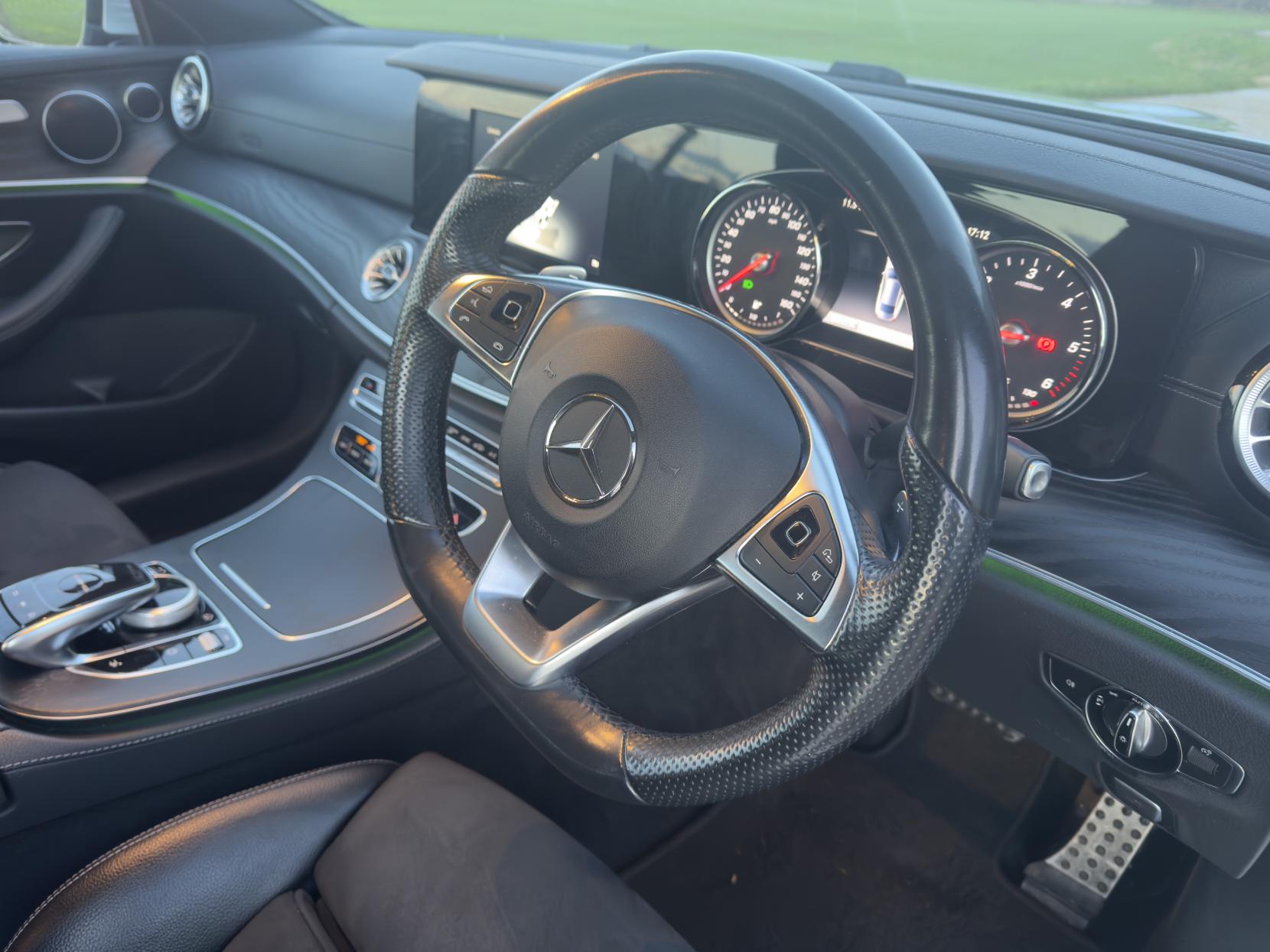 Mercedes-Benz E Class 2.0 E220d AMG Line Coupe 2dr Diesel G-Tronic+ Euro 6 (s/s) (194 ps)