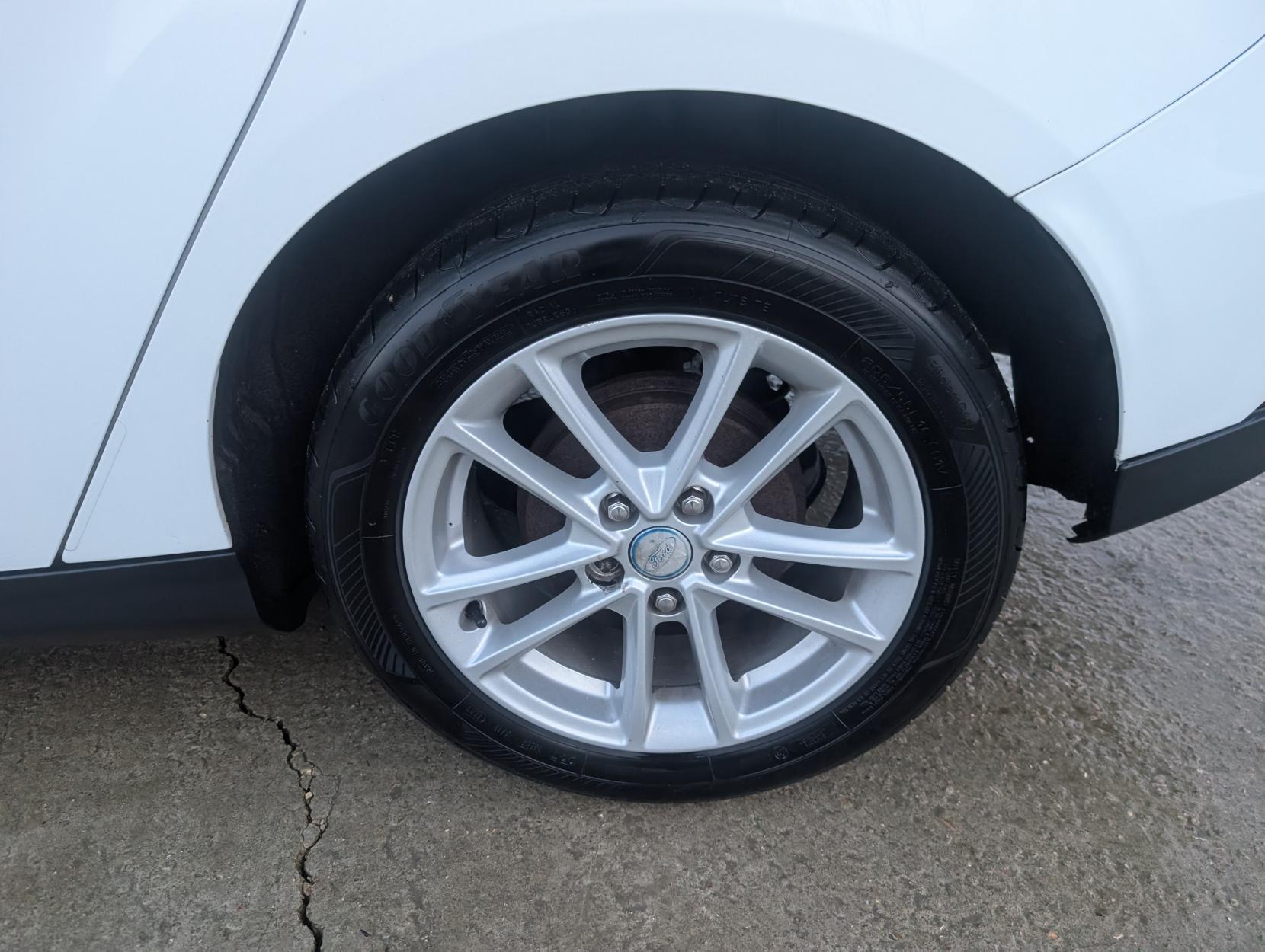 Ford Focus 1.0T EcoBoost Zetec Hatchback 5dr Petrol Manual Euro 6 (s/s) (100 ps)