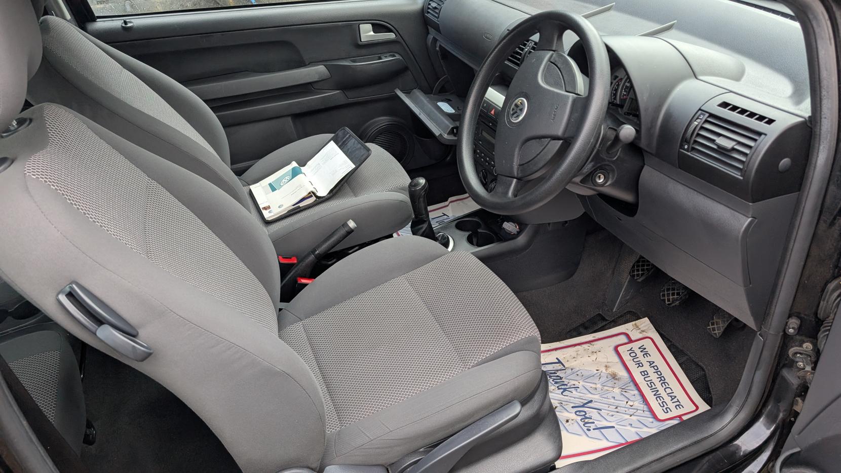 Volkswagen Fox 1.4 16V Urban Fox Hatchback 3dr Petrol Manual Euro 4 (75 ps)