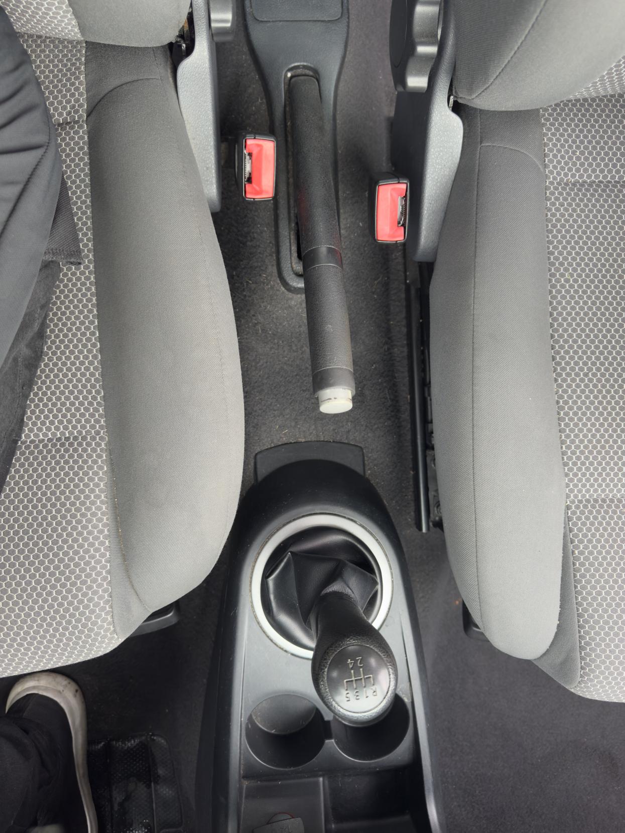 Volkswagen Fox 1.4 16V Urban Fox Hatchback 3dr Petrol Manual Euro 4 (75 ps)