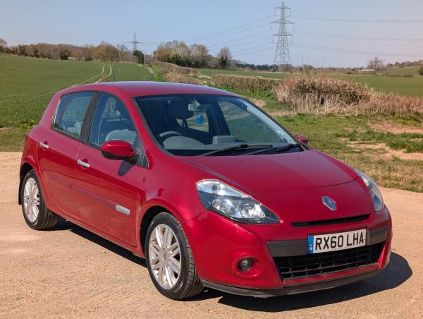 Renault Clio 1.6 VVT Initiale TomTom Hatchback 5dr Petrol Auto Euro 5 (111 ps)