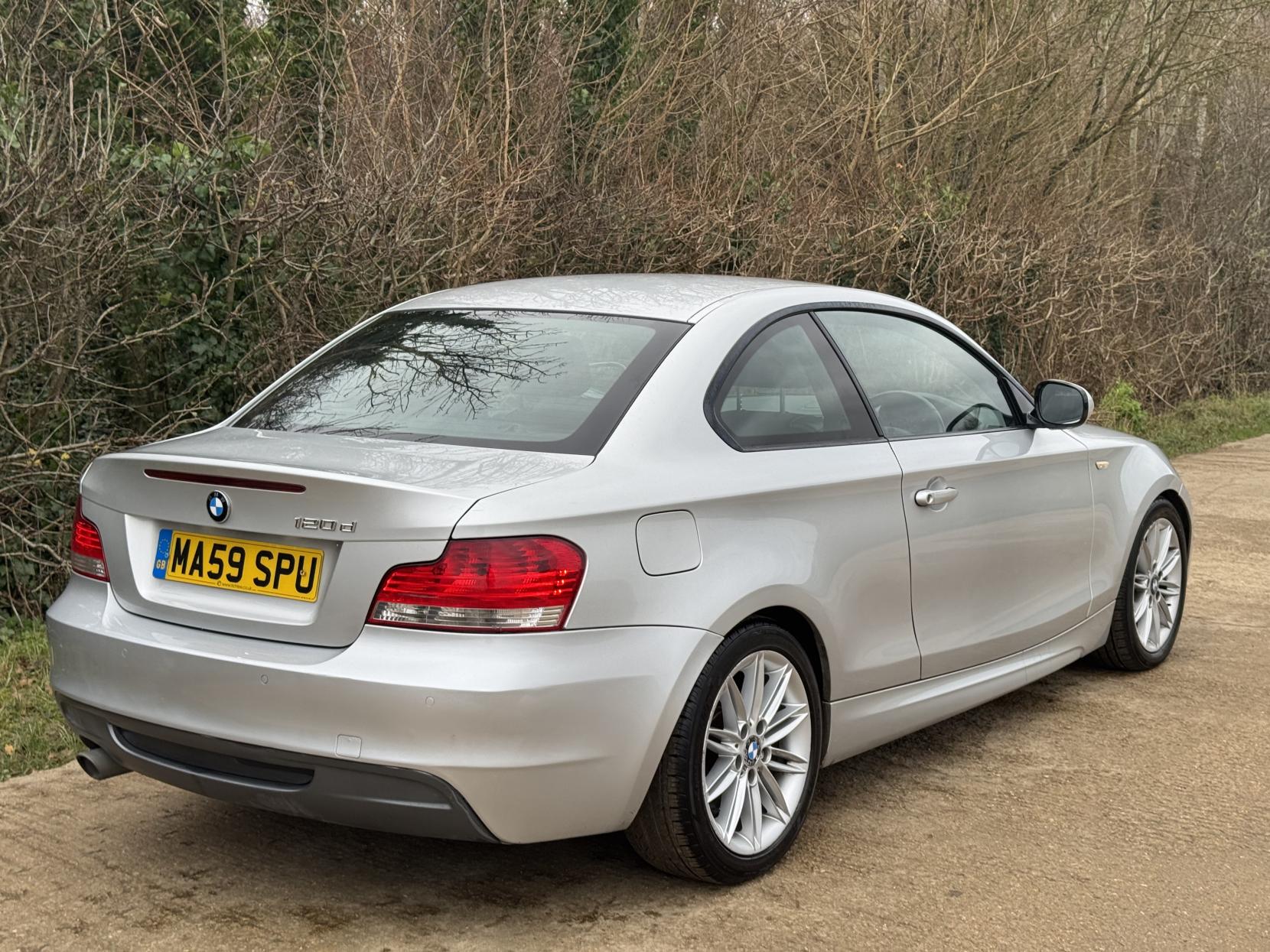 BMW 1 Series 2.0 120d M Sport Coupe 2dr Diesel Steptronic Euro 5 (177 ps)