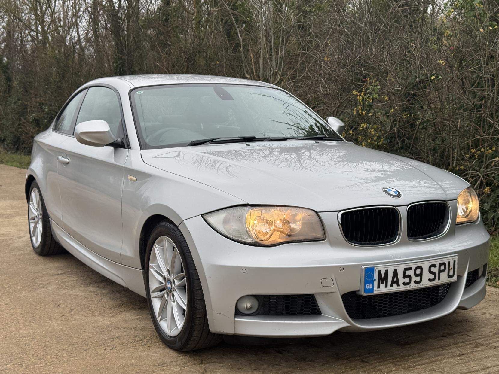 BMW 1 Series 2.0 120d M Sport Coupe 2dr Diesel Steptronic Euro 5 (177 ps)