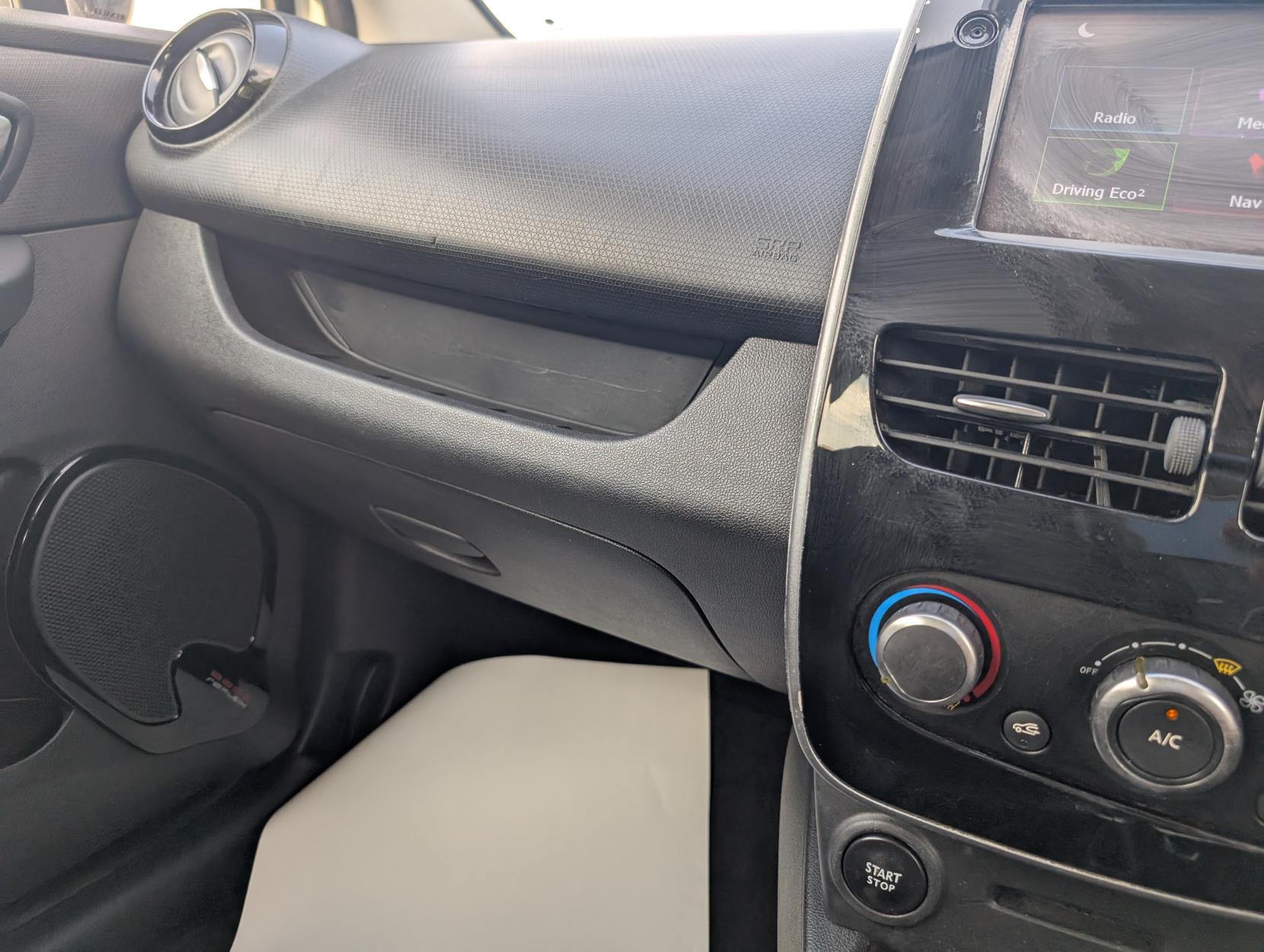 Renault Clio 1.5 dCi Dynamique Nav Hatchback 5dr Diesel Auto Euro 6 (90 ps)