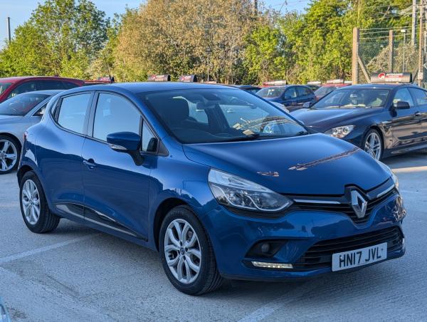 Renault Clio 0.9 TCe Dynamique Nav Hatchback 5dr Petrol Manual Euro 6 (s/s) (90 ps)