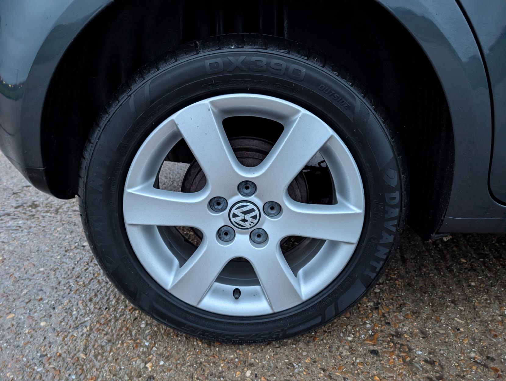 Volkswagen Polo 1.2 Match Hatchback 5dr Petrol Manual (138 g/km, 60 bhp)