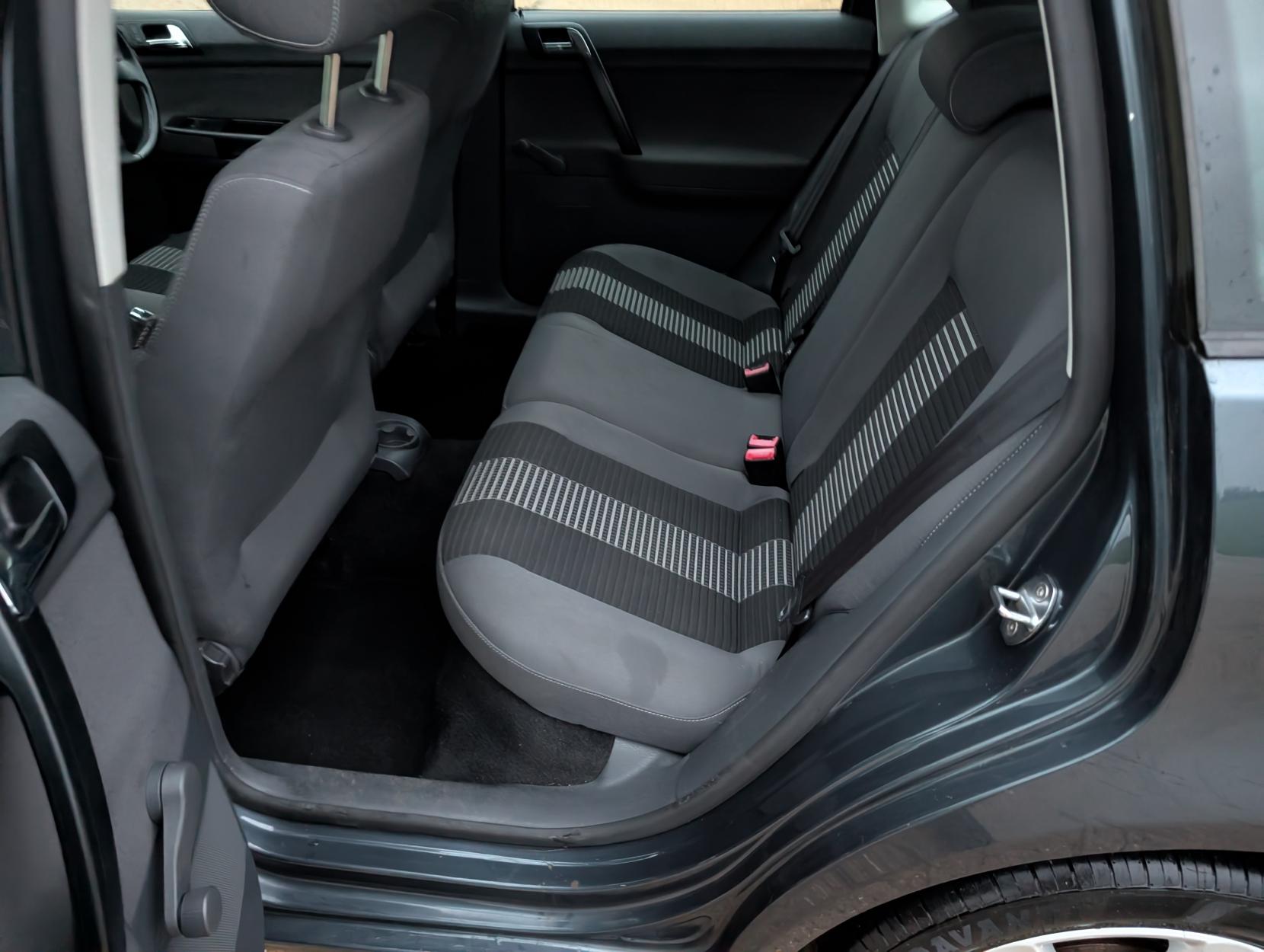 Volkswagen Polo 1.2 Match Hatchback 5dr Petrol Manual (138 g/km, 60 bhp)