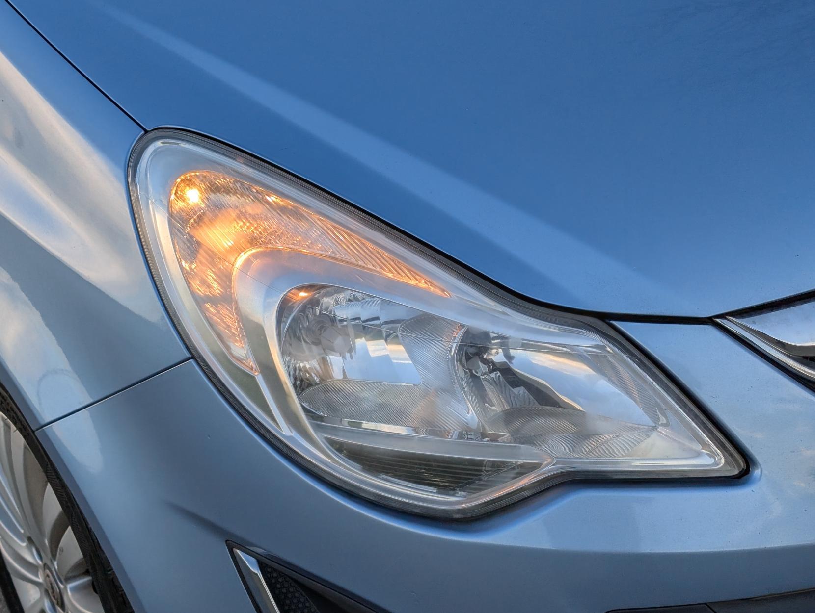 Vauxhall Corsa 1.2 16V Energy Hatchback 5dr Petrol Manual Euro 5 (A/C) (85 ps)