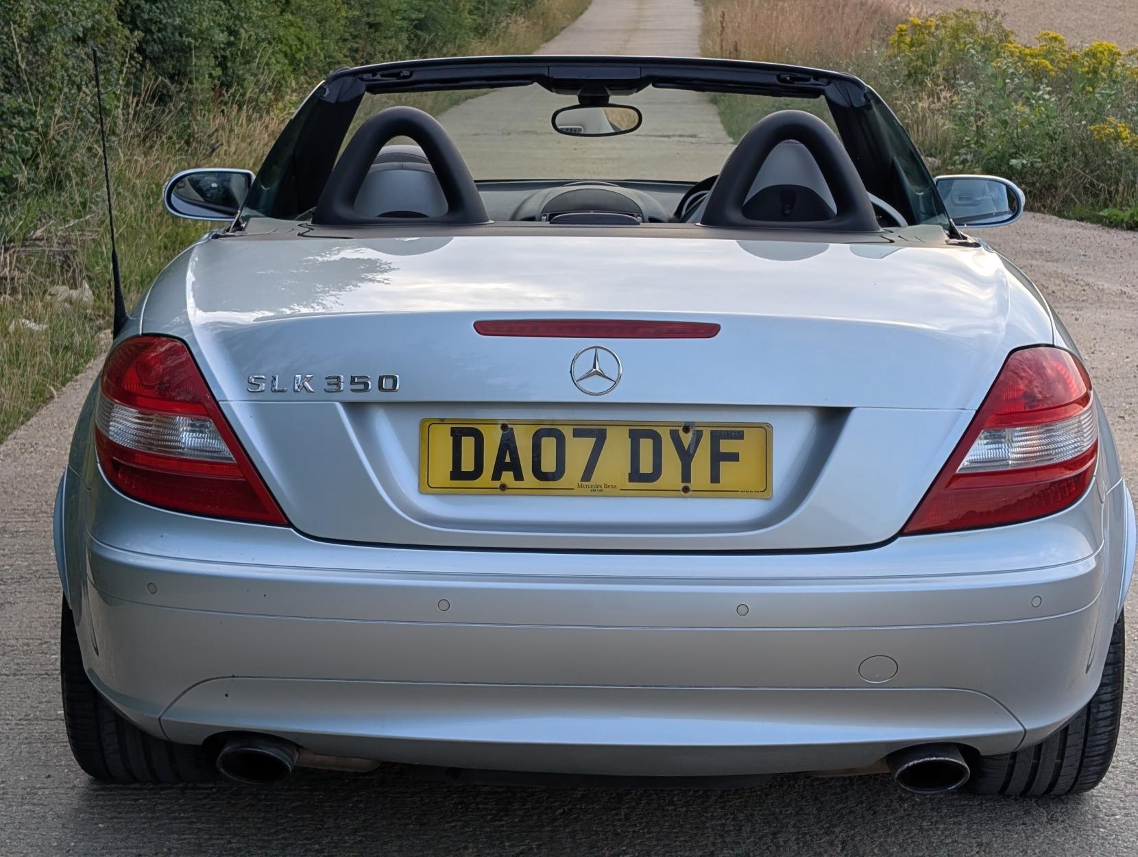 Mercedes-Benz SLK 3.5 SLK350 Convertible 2dr Petrol 7G-Tronic (242 g/km, 272 bhp)