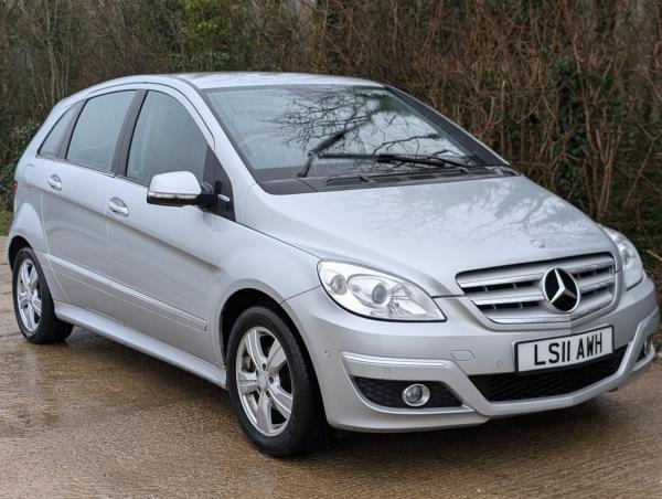 Mercedes-Benz B Class 1.5 B160 BlueEfficiency SE MPV 5dr Petrol Manual (149 g/km, 95 bhp)