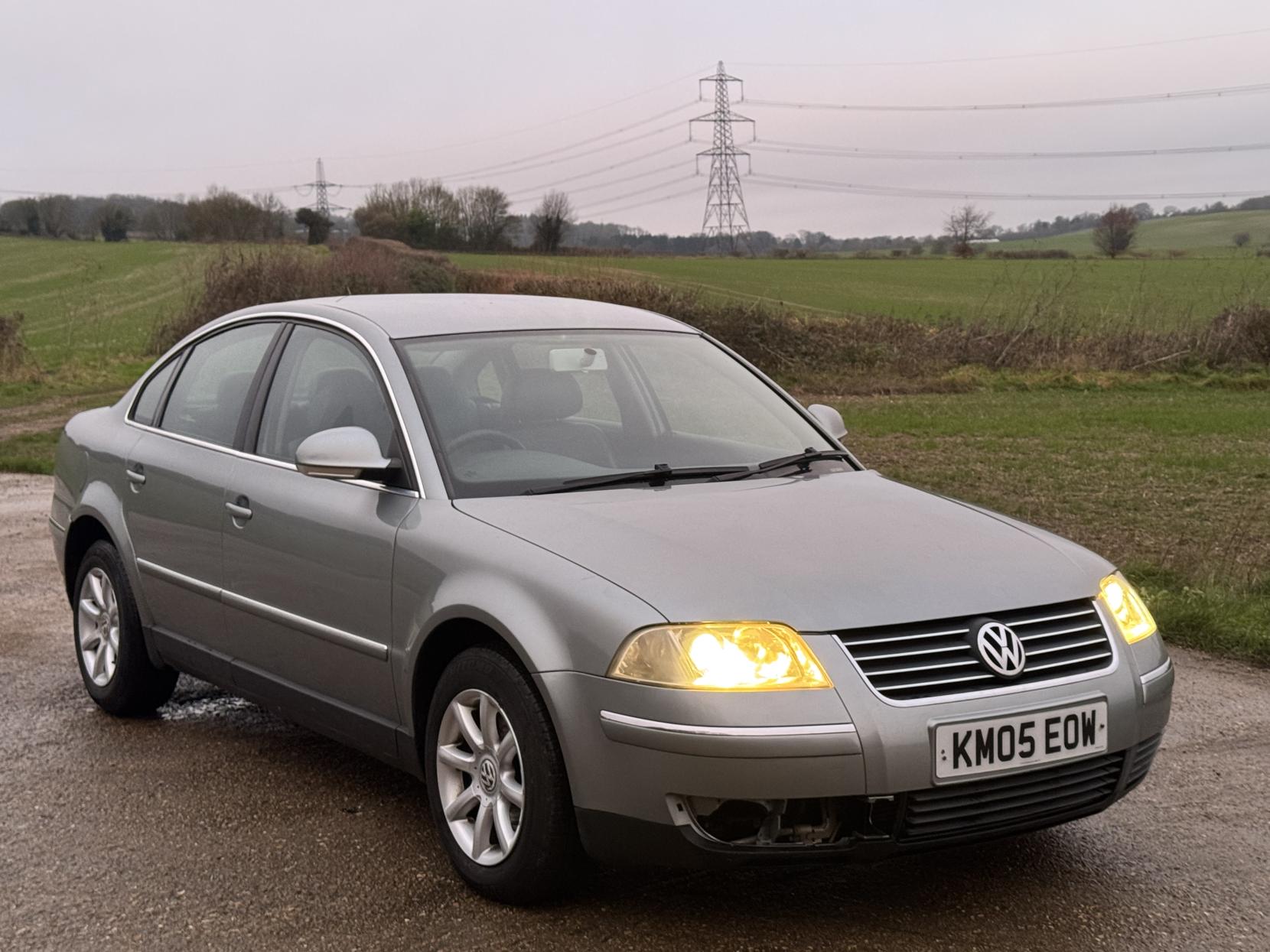 Volkswagen Passat 1.9 TDI PD Highline Saloon 4dr Diesel Manual (154 g/km, 130 bhp)