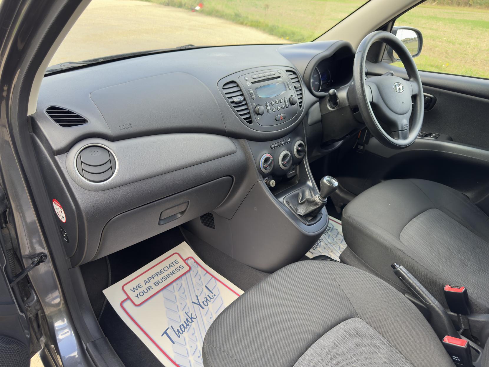 Hyundai i10 1.2 Active Hatchback 5dr Petrol Manual Euro 5 (85 bhp)