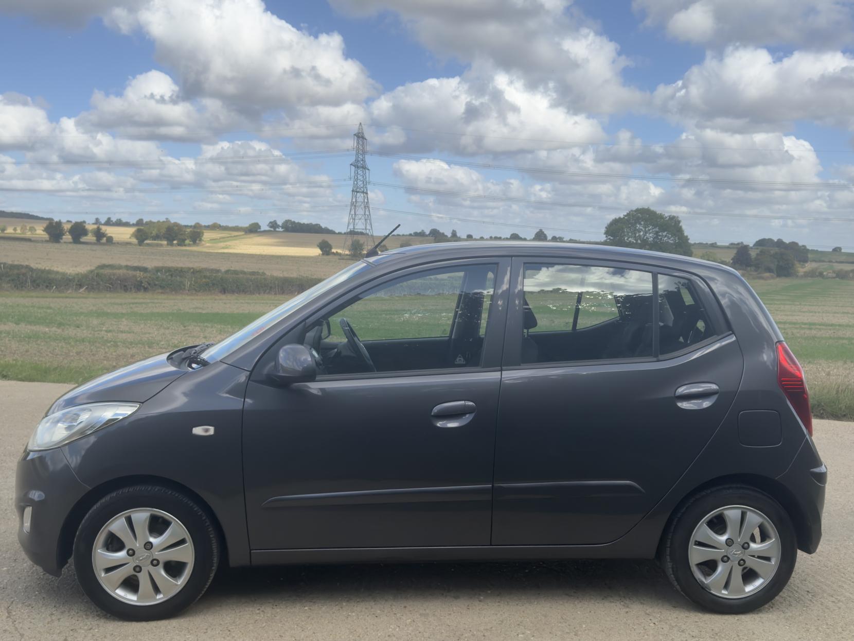 Hyundai i10 1.2 Active Hatchback 5dr Petrol Manual Euro 5 (85 bhp)