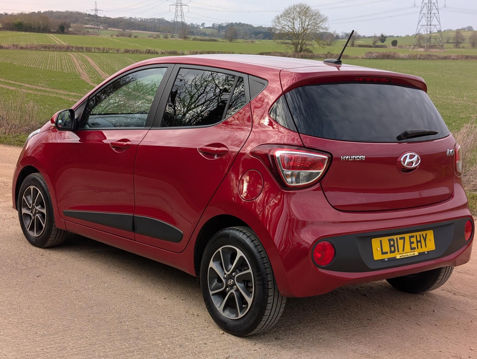 Hyundai i10 1.2 Premium Hatchback 5dr Petrol Auto Euro 6 (87 ps)