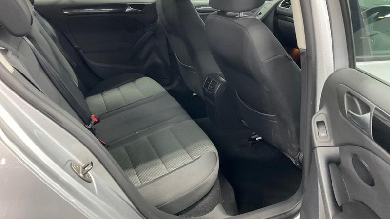 Volkswagen Golf 1.6 TDI Match Hatchback 5dr Diesel DSG Euro 5 (105 ps)