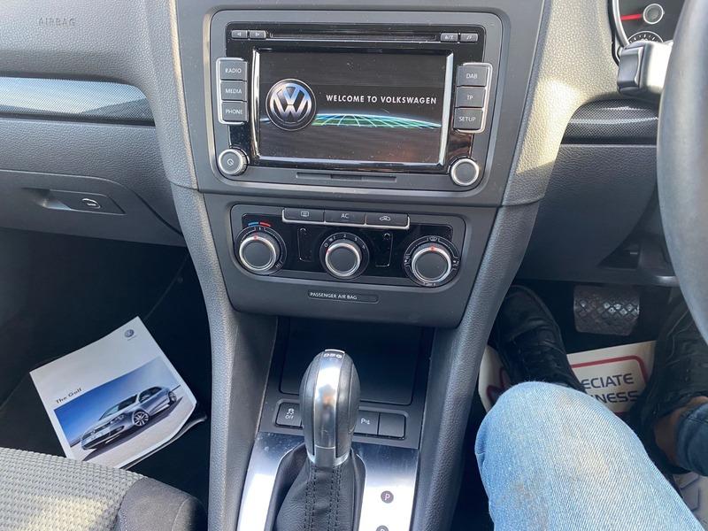 Volkswagen Golf 1.6 TDI Match Hatchback 5dr Diesel DSG Euro 5 (105 ps)