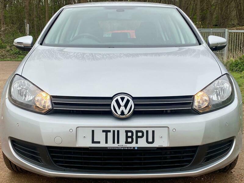 Volkswagen Golf 1.6 TDI Match Hatchback 5dr Diesel DSG Euro 5 (105 ps)