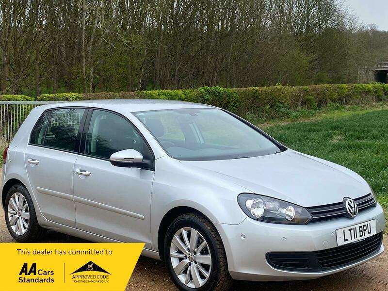 Volkswagen Golf 1.6 TDI Match Hatchback 5dr Diesel DSG Euro 5 (105 ps)