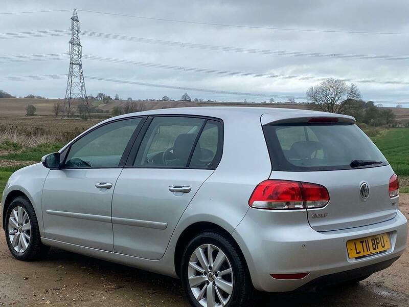 Volkswagen Golf 1.6 TDI Match Hatchback 5dr Diesel DSG Euro 5 (105 ps)