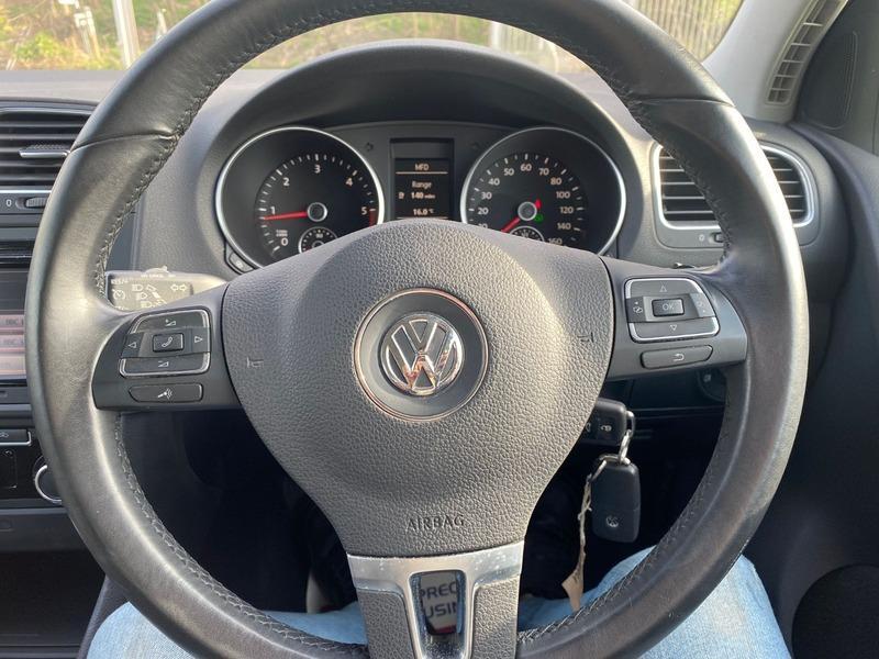 Volkswagen Golf 1.6 TDI Match Hatchback 5dr Diesel DSG Euro 5 (105 ps)