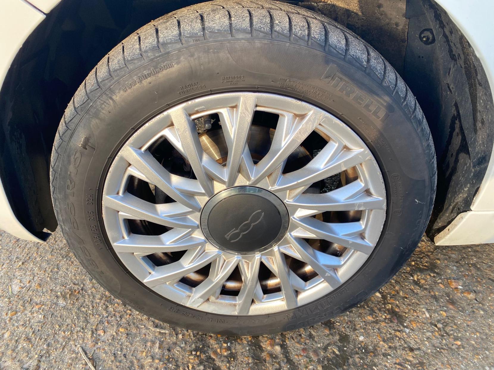 Fiat 500 1.2 Lounge Hatchback 3dr Petrol Dualogic Euro 6 (s/s) (69 bhp)