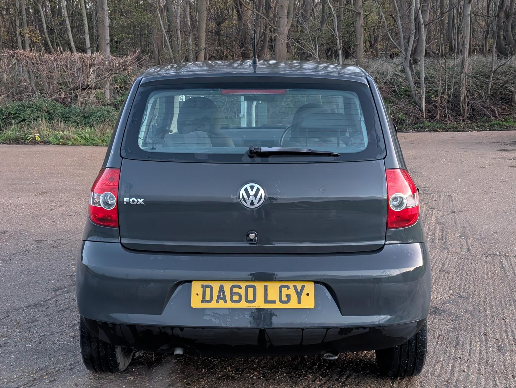 Volkswagen Fox 1.2 6V Urban Fox Hatchback 3dr Petrol Manual Euro 4 (55 ps)