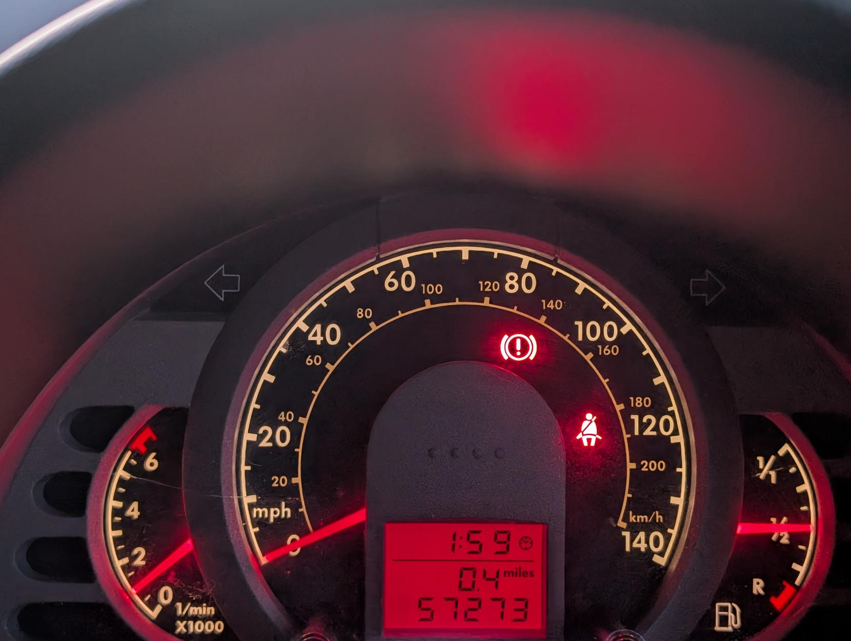 Volkswagen Fox 1.2 6V Urban Fox Hatchback 3dr Petrol Manual Euro 4 (55 ps)