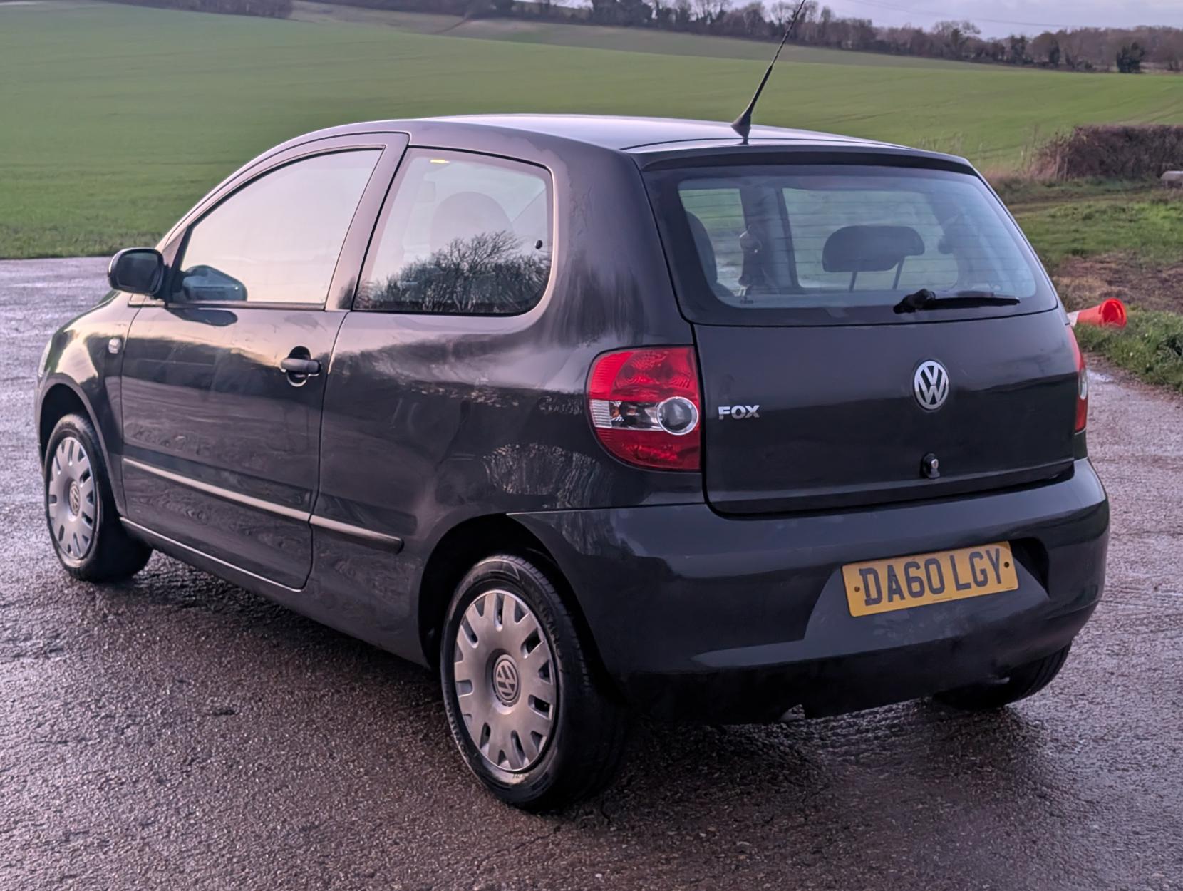 Volkswagen Fox 1.2 6V Urban Fox Hatchback 3dr Petrol Manual Euro 4 (55 ps)