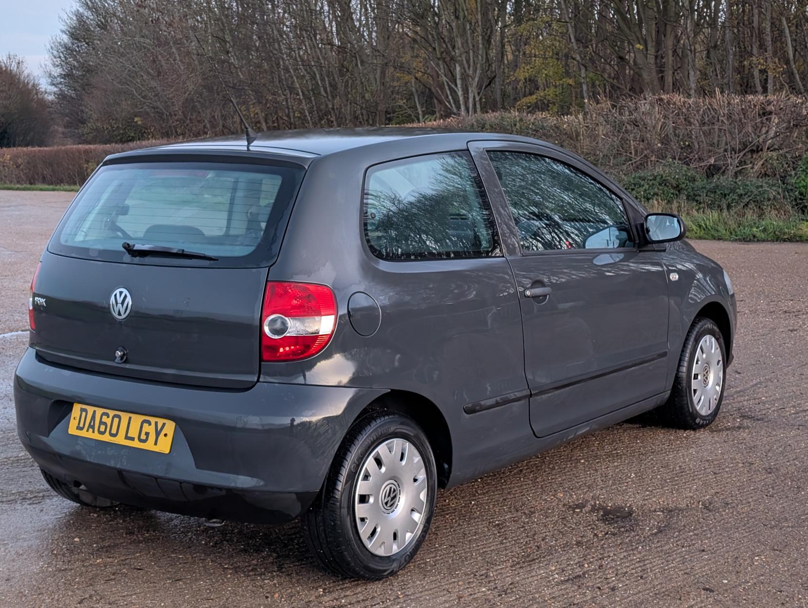 Volkswagen Fox 1.2 6V Urban Fox Hatchback 3dr Petrol Manual Euro 4 (55 ps)