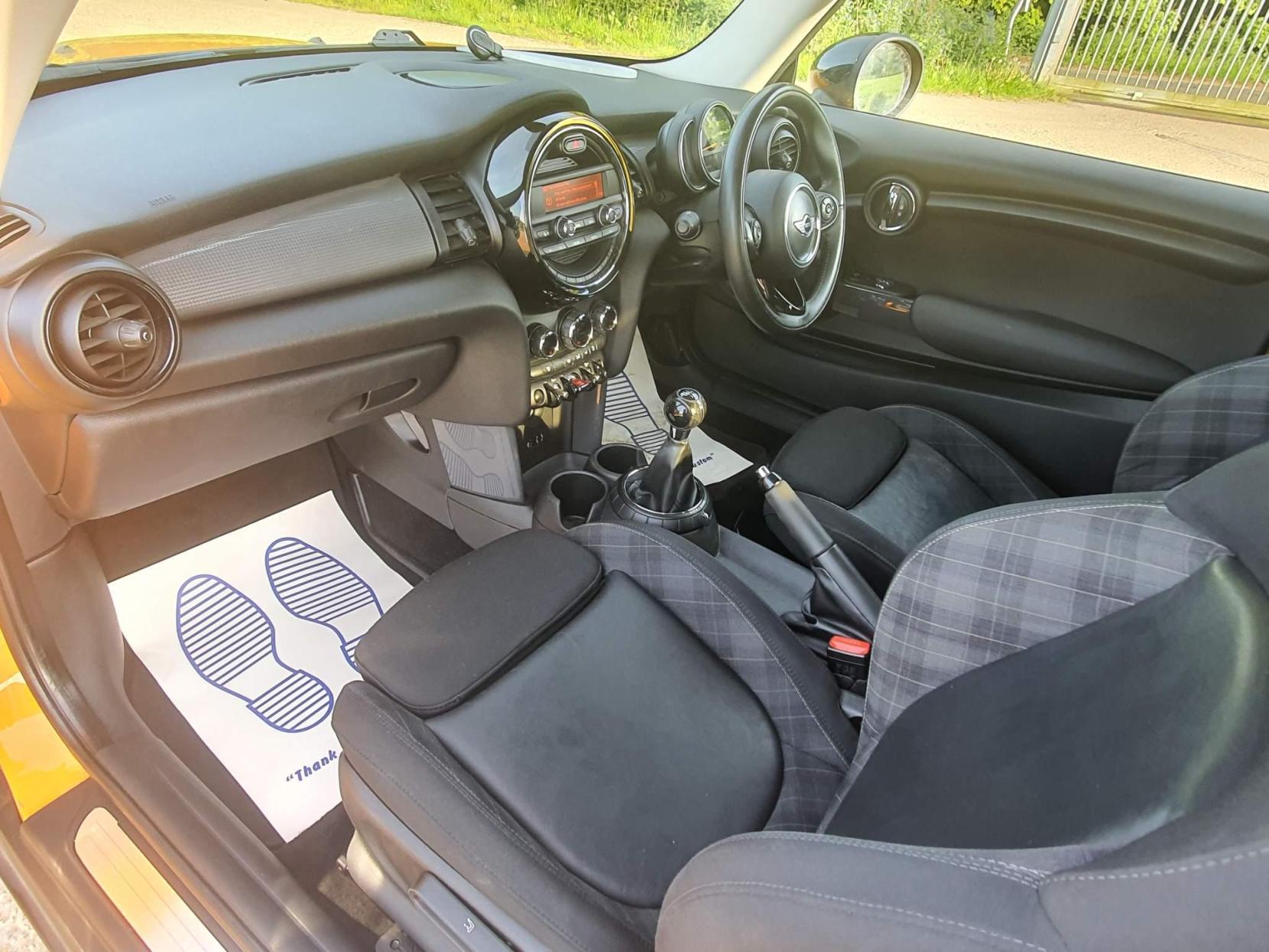 MINI Hatch 1.5 Cooper D Euro 6 (s/s) 3dr