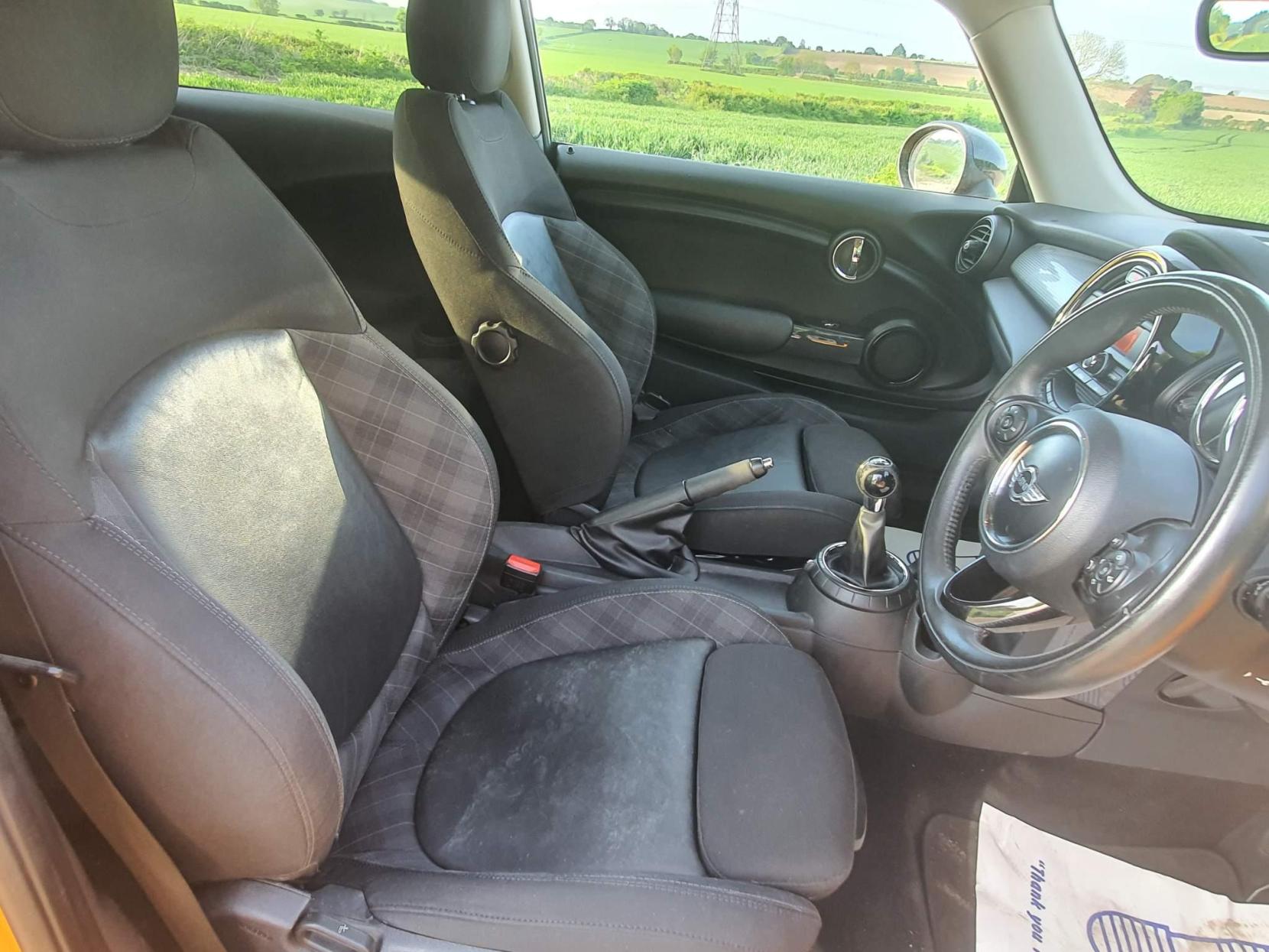 MINI Hatch 1.5 Cooper D Euro 6 (s/s) 3dr