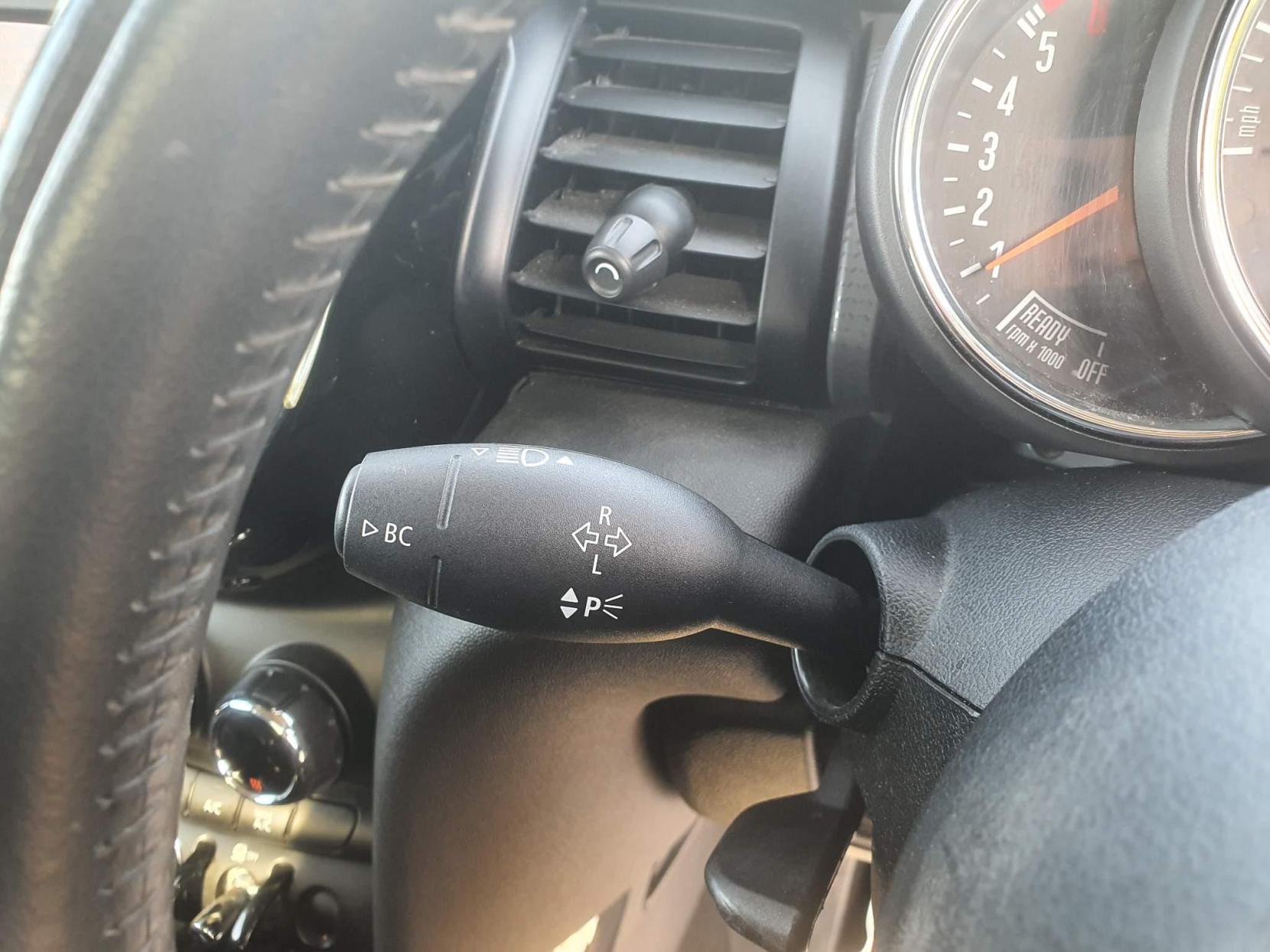MINI Hatch 1.5 Cooper D Euro 6 (s/s) 3dr