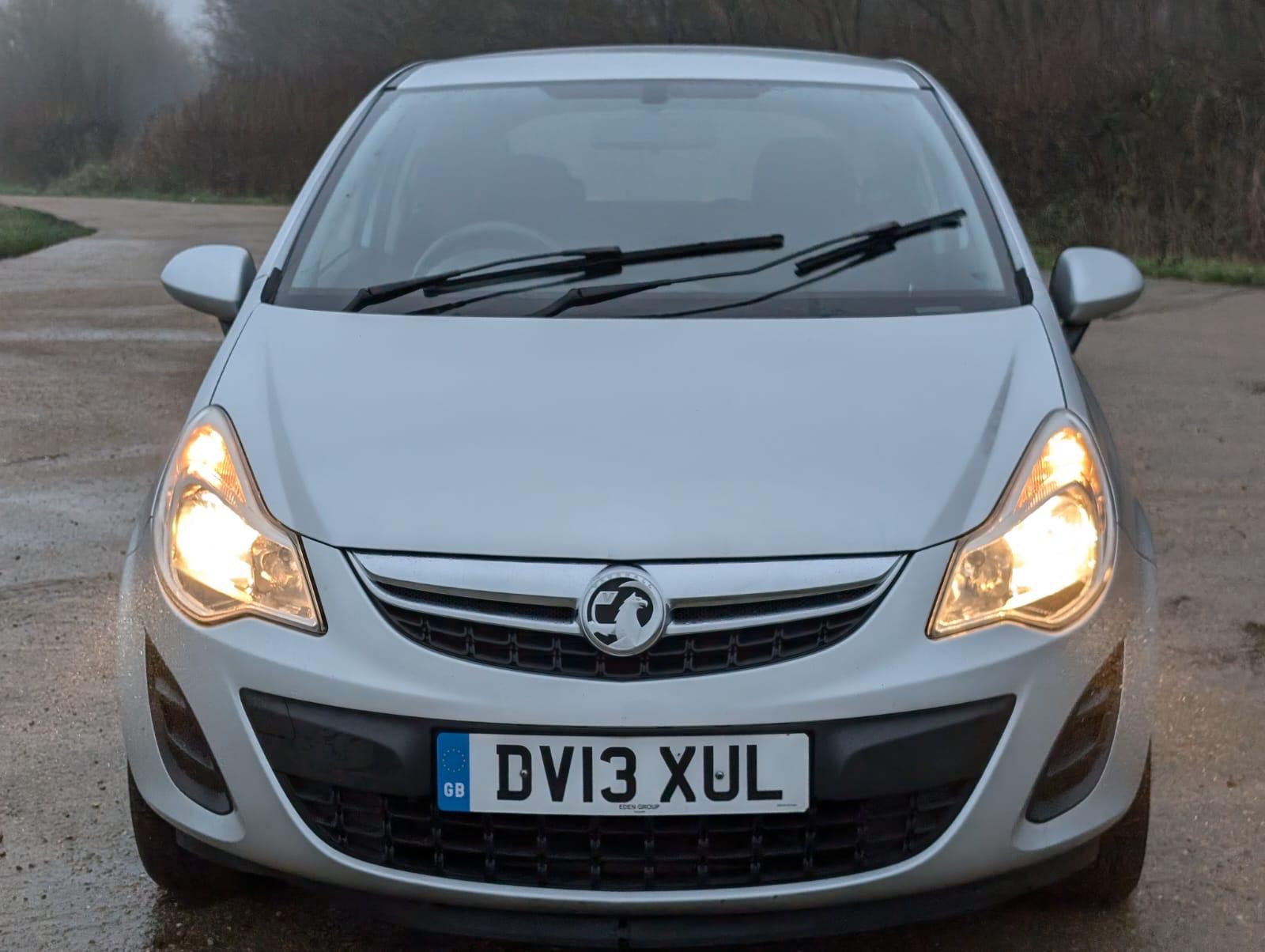 Vauxhall Corsa 1.2 16V Exclusiv Hatchback 3dr Petrol Manual Euro 5 (A/C) (85 ps)