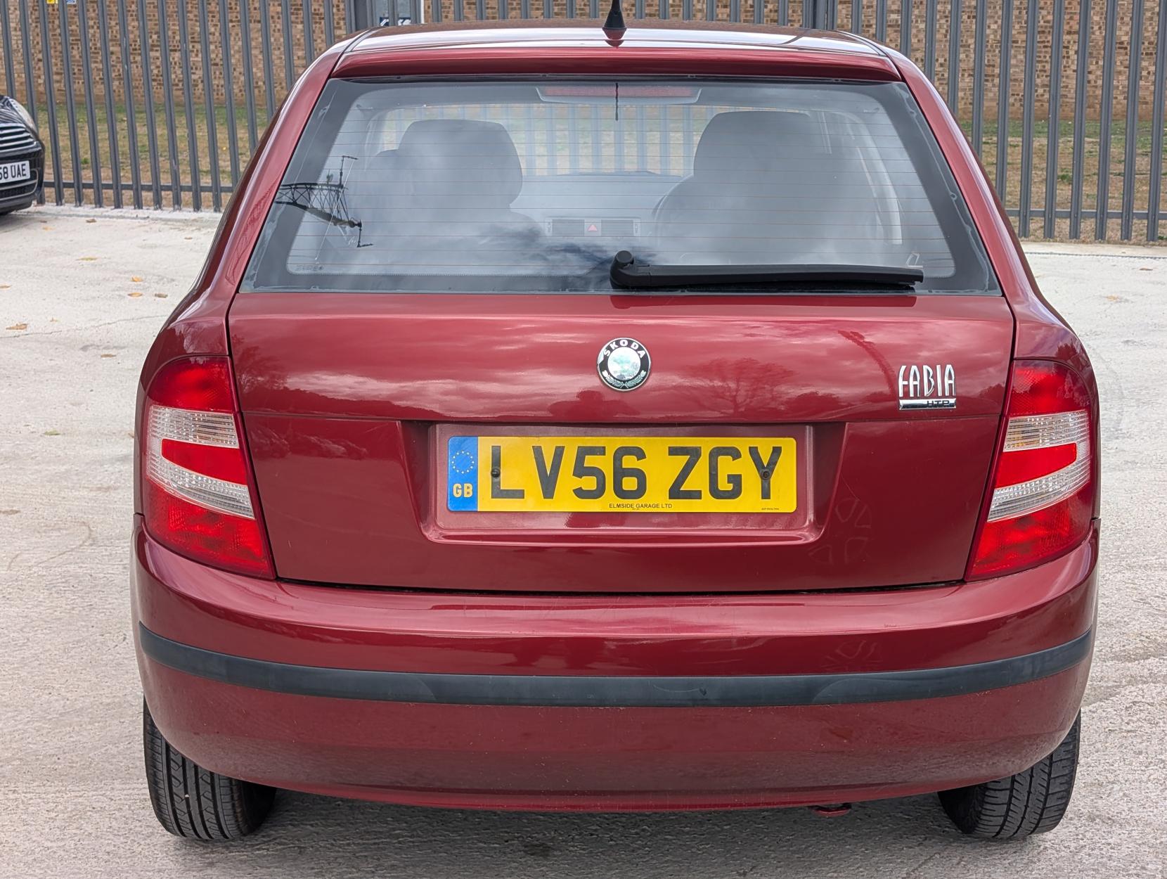 Skoda Fabia 1.2 HTP Classic Hatchback 5dr Petrol Manual (140 g/km, 54 bhp)