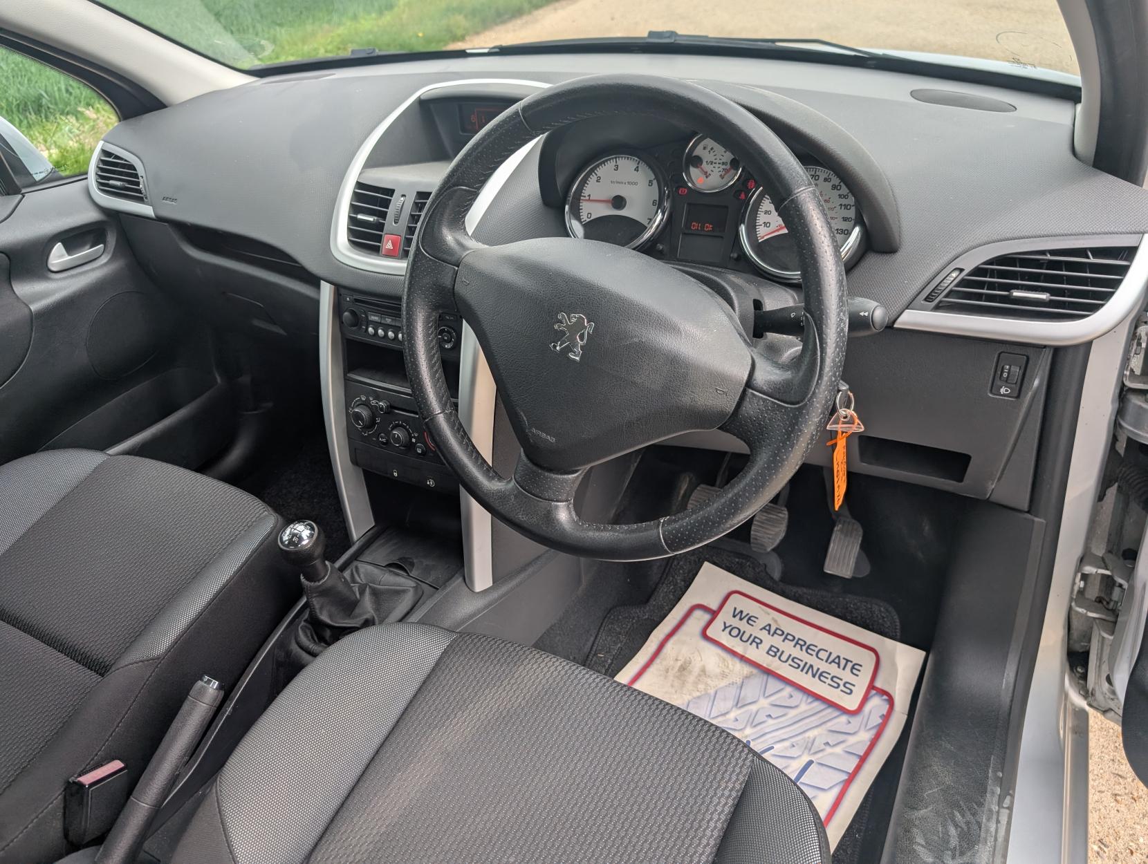 Peugeot 207 1.4 Active Hatchback 5dr Petrol Manual Euro 5 (75 ps)