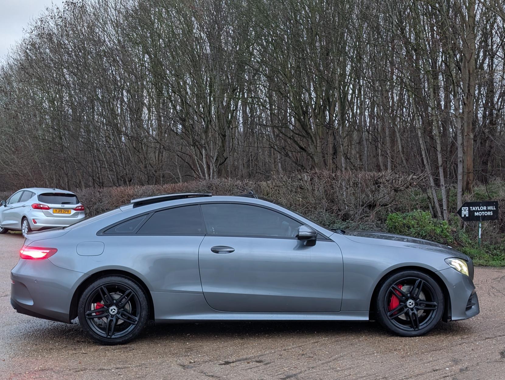 Mercedes-Benz E Class 2.0 E220d AMG Line (Premium) Coupe 2dr Diesel G-Tronic+ Euro 6 (s/s) (194 ps)