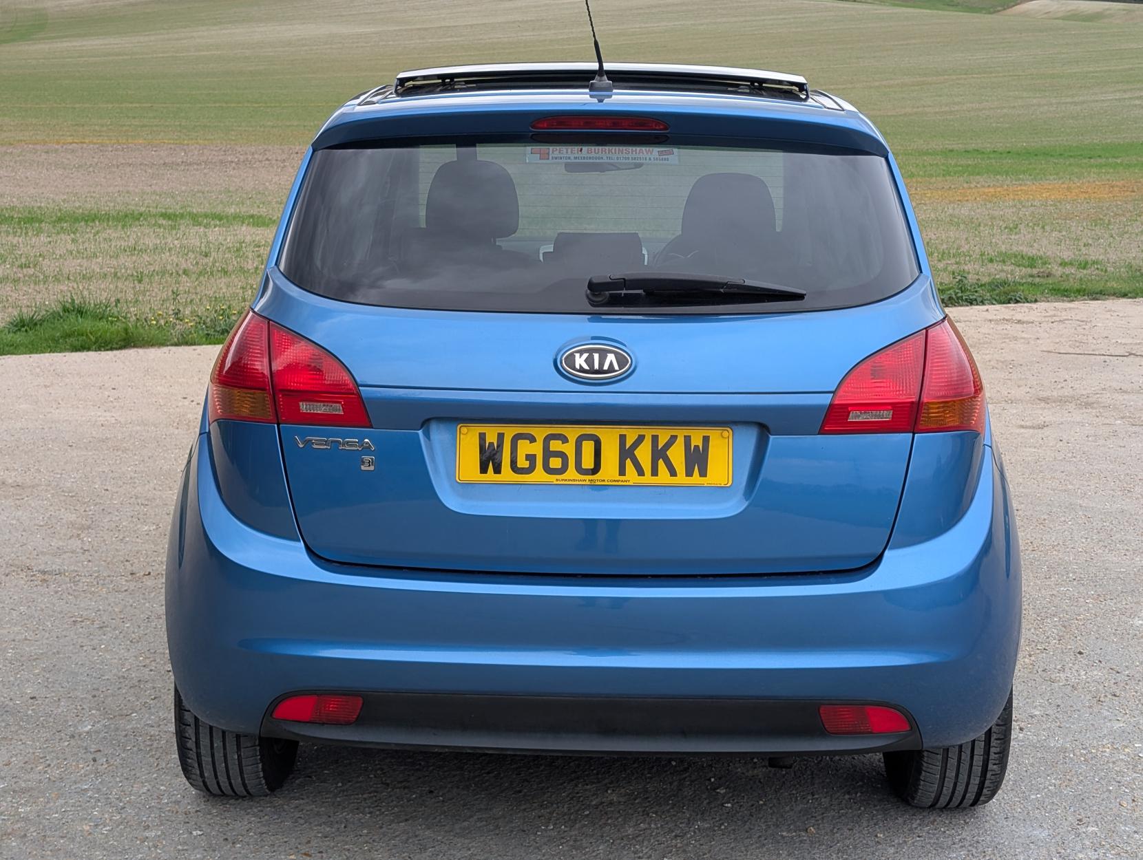 Kia Venga 1.4 3 MPV 5dr Petrol Manual Euro 5 (89 bhp)