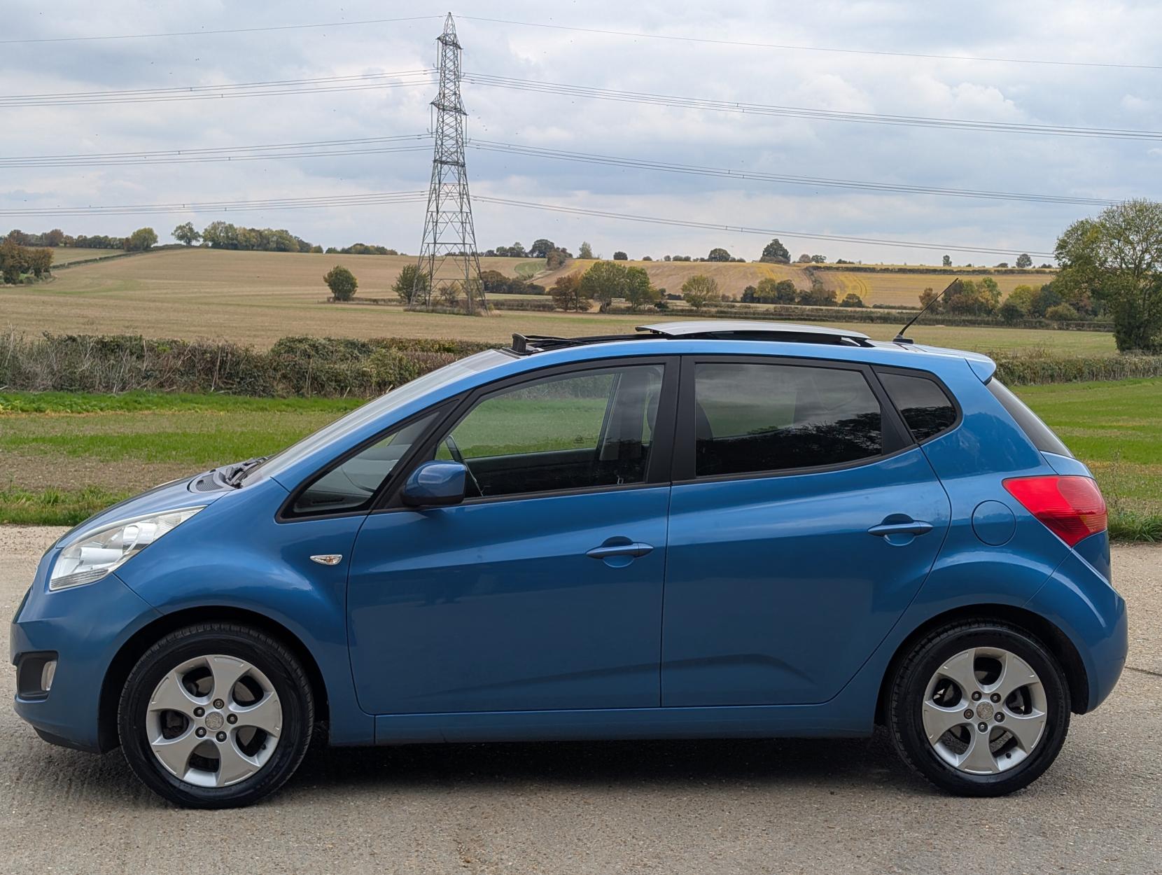 Kia Venga 1.4 3 MPV 5dr Petrol Manual Euro 5 (89 bhp)