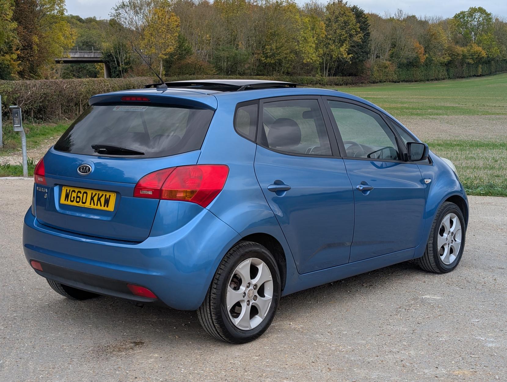 Kia Venga 1.4 3 MPV 5dr Petrol Manual Euro 5 (89 bhp)
