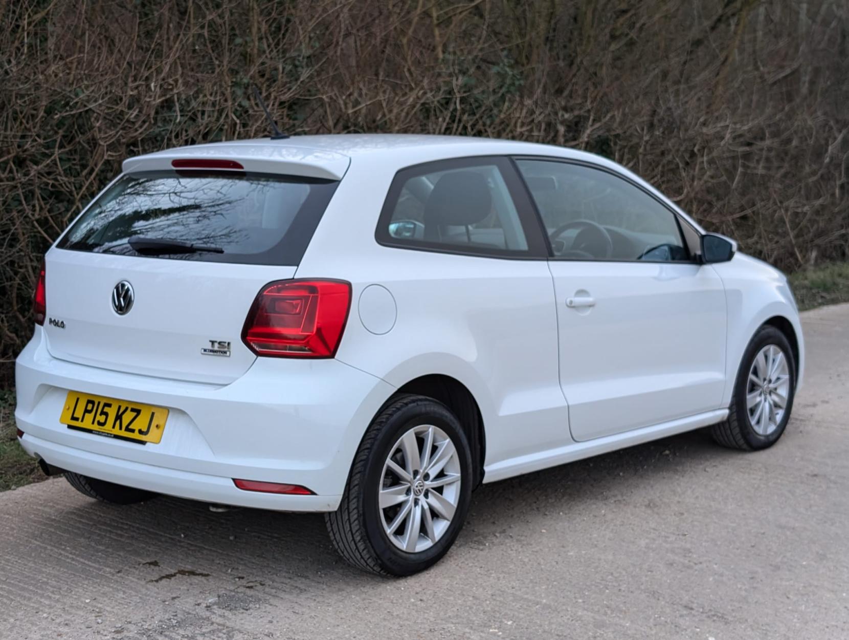 Volkswagen Polo 1.2 TSI BlueMotion Tech SE Hatchback 3dr Petrol Manual Euro 6 (s/s) (90 ps)