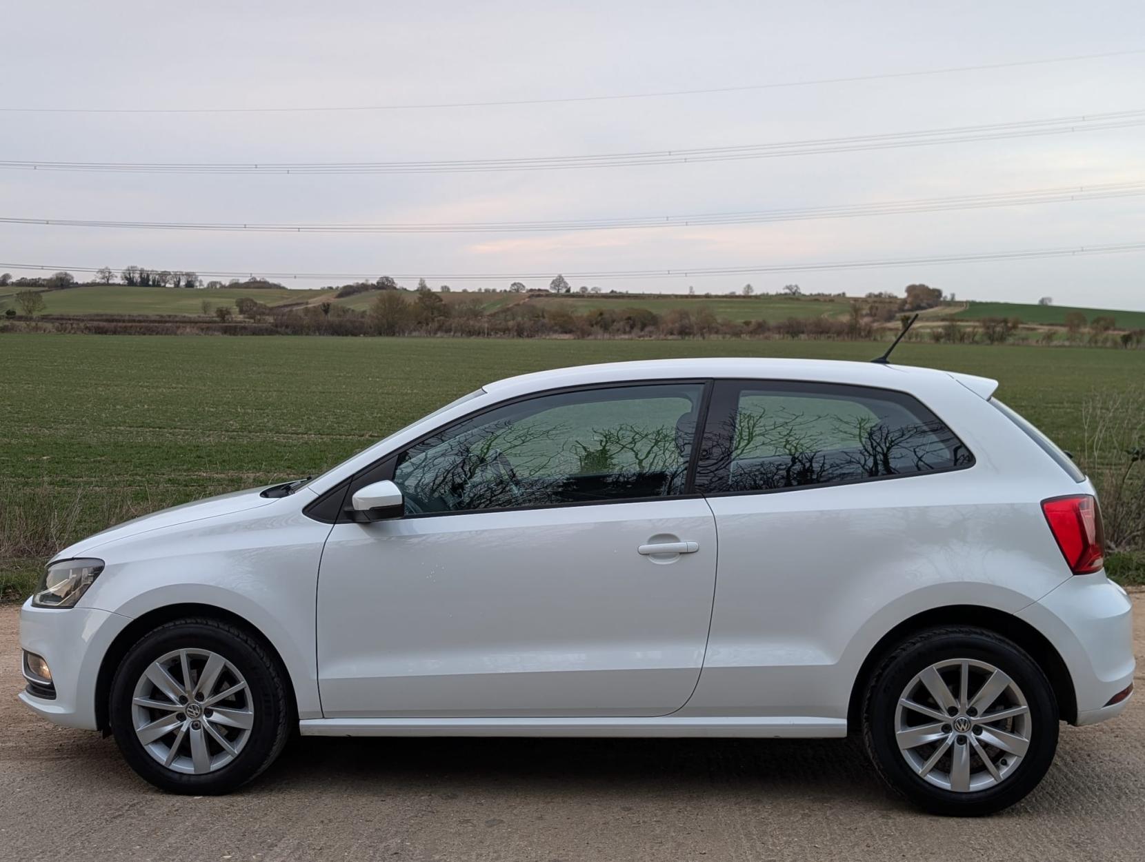 Volkswagen Polo 1.2 TSI BlueMotion Tech SE Hatchback 3dr Petrol Manual Euro 6 (s/s) (90 ps)