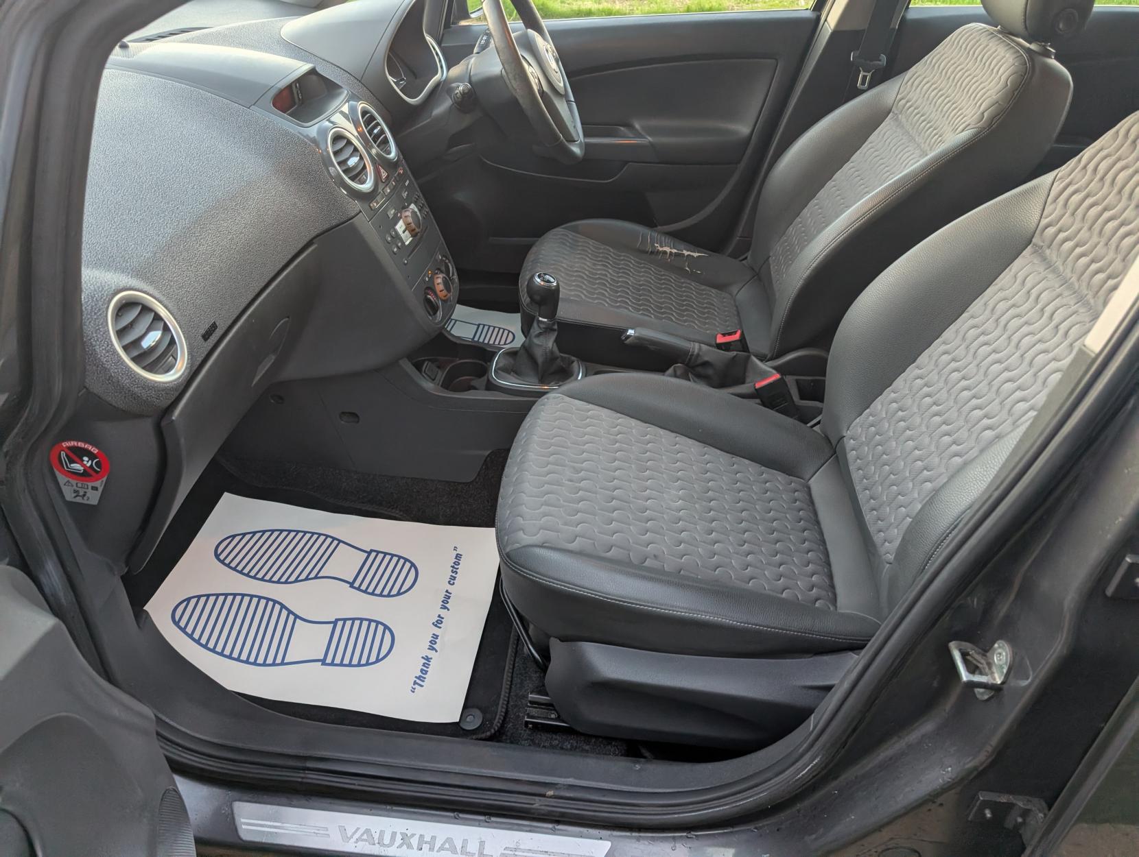 Vauxhall Corsa 1.4 16V SE Hatchback 5dr Petrol Manual Wide Ratio Euro 5 (100 ps)