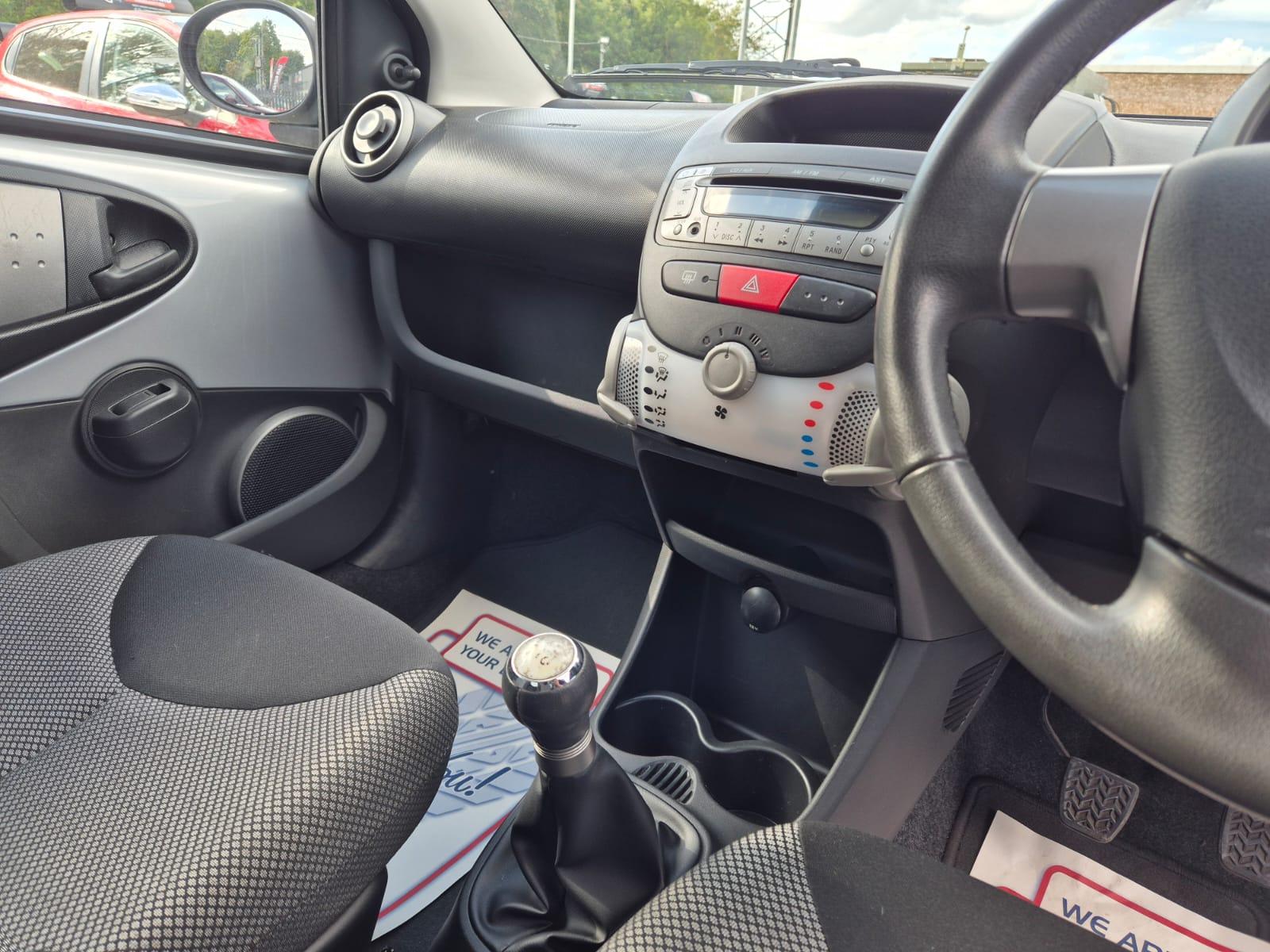 Toyota AYGO 1.0 VVT-i Mode Hatchback 5dr Petrol Manual Euro 5 (68 ps)