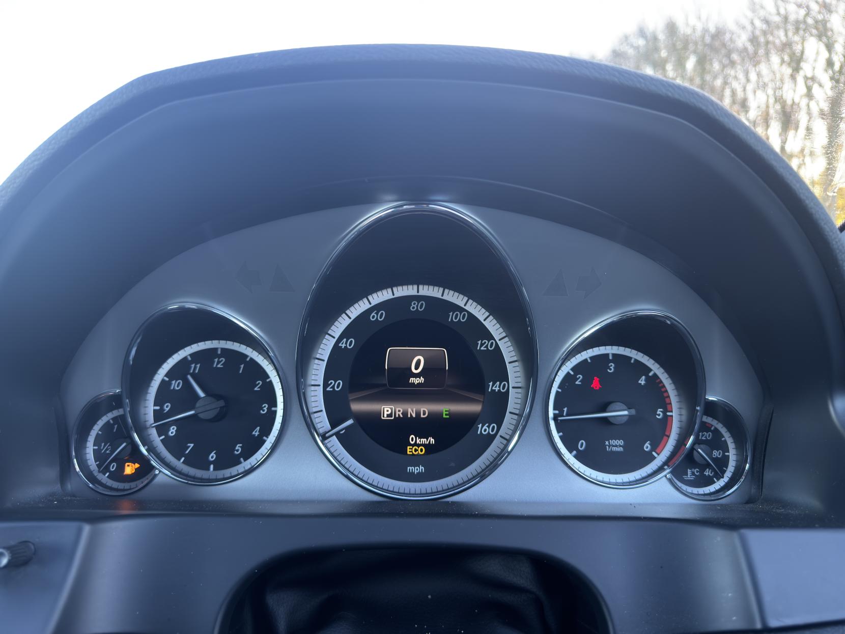 Mercedes-Benz E Class 2.1 E250 CDI BlueEfficiency Sport Coupe 2dr Diesel G-Tronic+ Euro 5 (s/s) (204 ps)