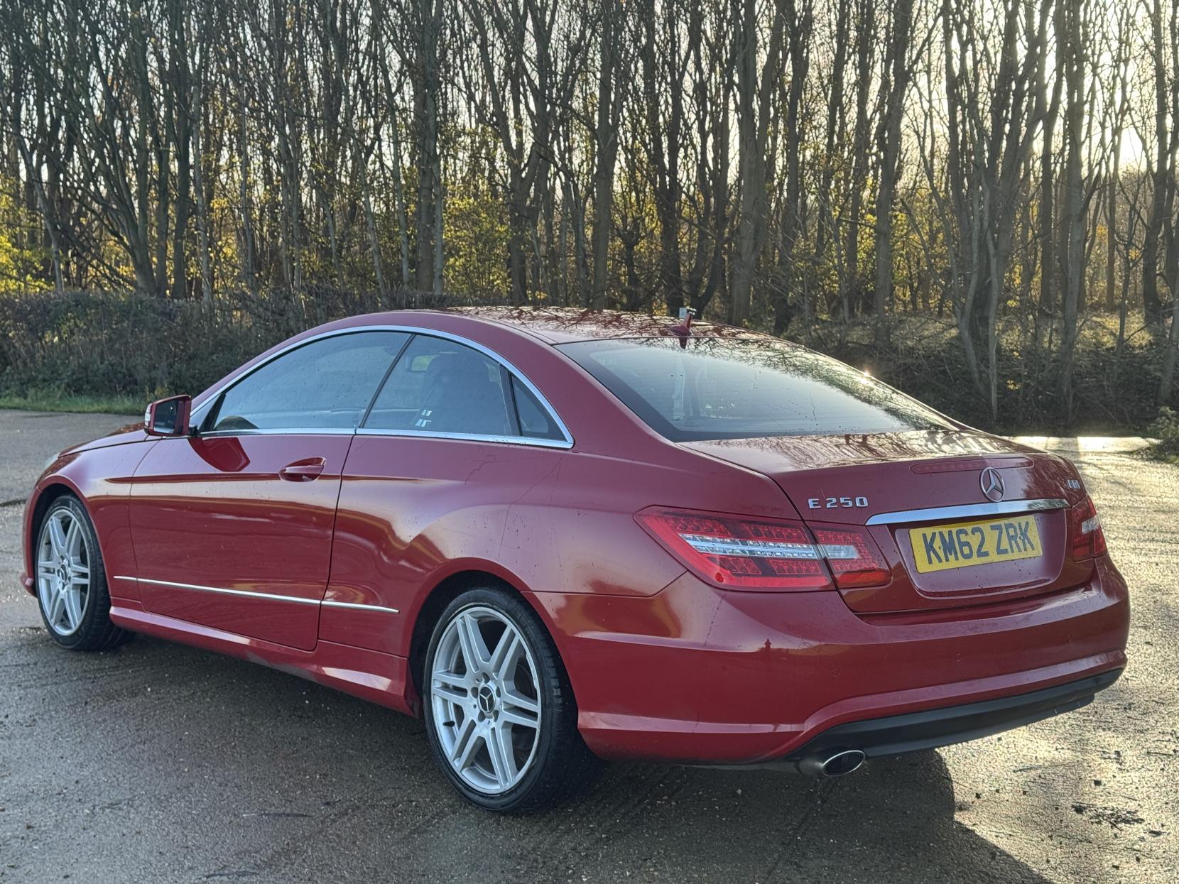 Mercedes-Benz E Class 2.1 E250 CDI BlueEfficiency Sport Coupe 2dr Diesel G-Tronic+ Euro 5 (s/s) (204 ps)
